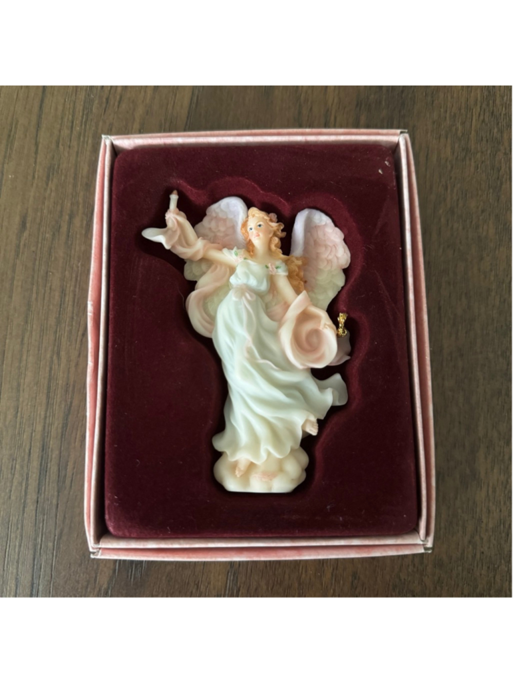 1998 Seraphim Classics “Hope: Light in the Distance” Angel Ornament - Picture 3 of 3